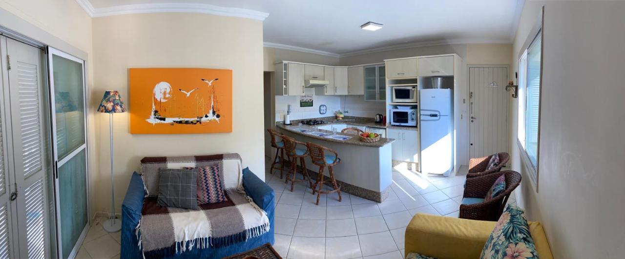 Apto Vista Mar -250Mts Da Praia Бомбиньяс Экстерьер фото